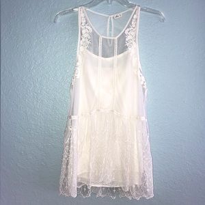 HOLLISTER IVORY TANK